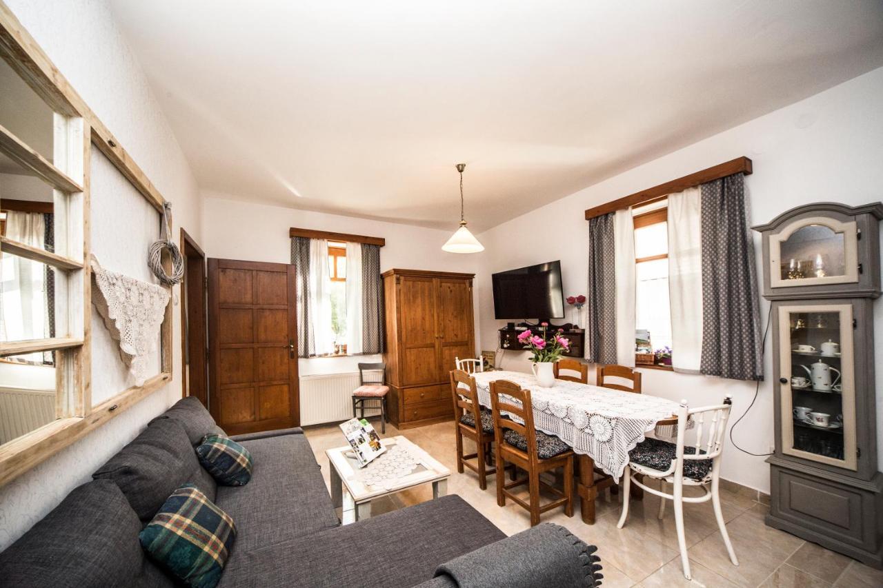 Apartamento Ámbitus-ház Egerszalók Exterior foto