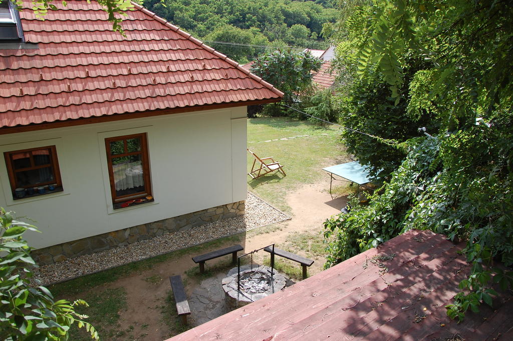 Apartamento Ámbitus-ház Egerszalók Exterior foto